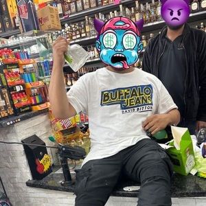 Meet your Posher, Yoshi